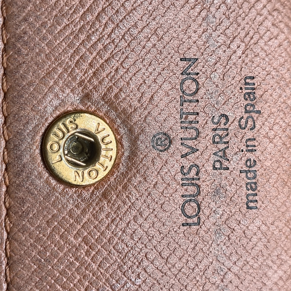 Louis Vuitton Sarah Brown Monogram Wallet - Picture 4 of 8